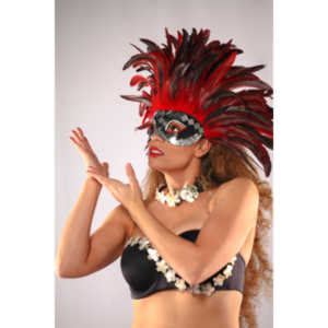 What a blast to get to shoot with a gorgeous Tahitian Dancer.  Ne-Ne was looking for shots to use to promote herself, and I got an opportunity to shoot something truly beautiful and interesting.